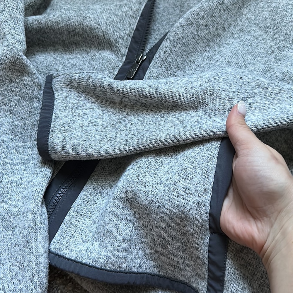 Lululemon Jacket - Picture 4 of 7